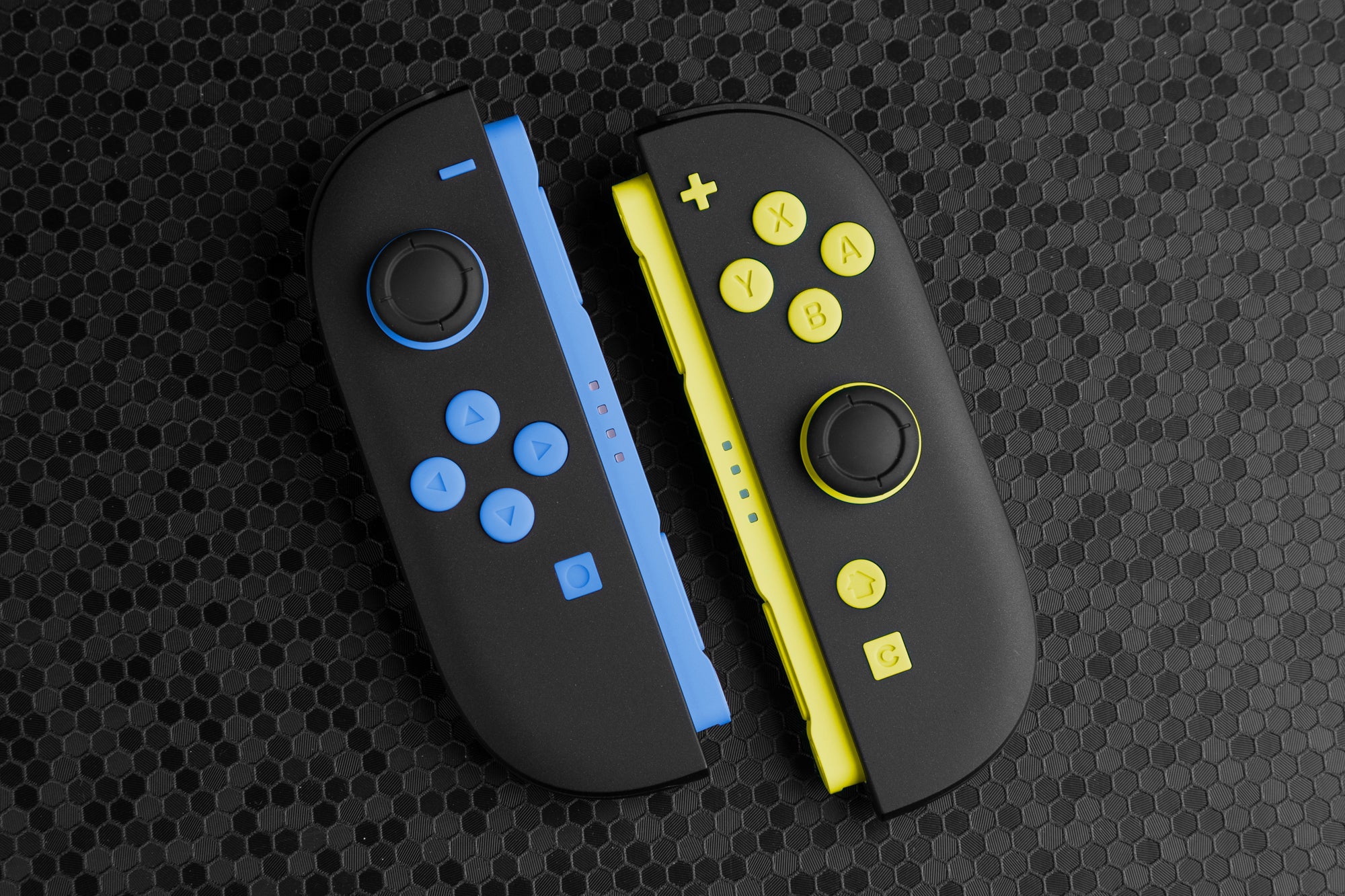 PREORDER: SuperSwitch Blue / Yellow - Nintendo Switch 2 Button Set